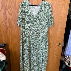 Green Floral Ava & Viv Maxi Dress